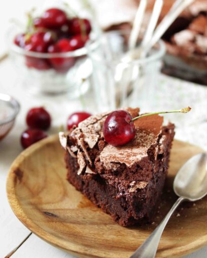 Gâteau choco-chocolat meringué