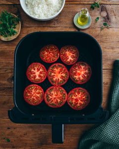 Tomates air fryer au pecorino
